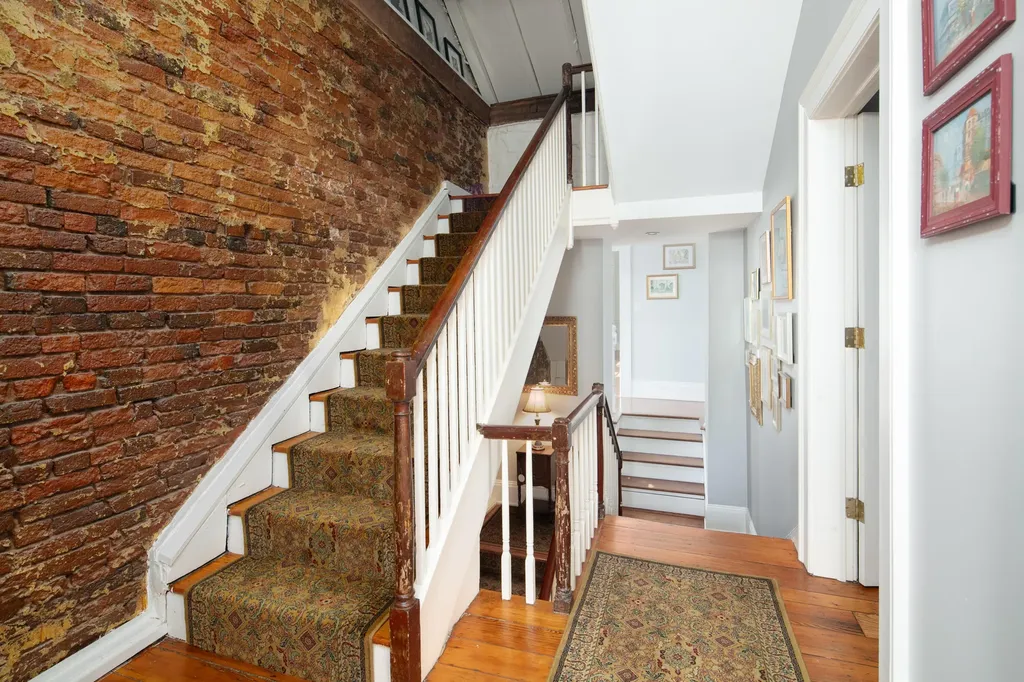 331 S Mill Street Lexington KY 40508
