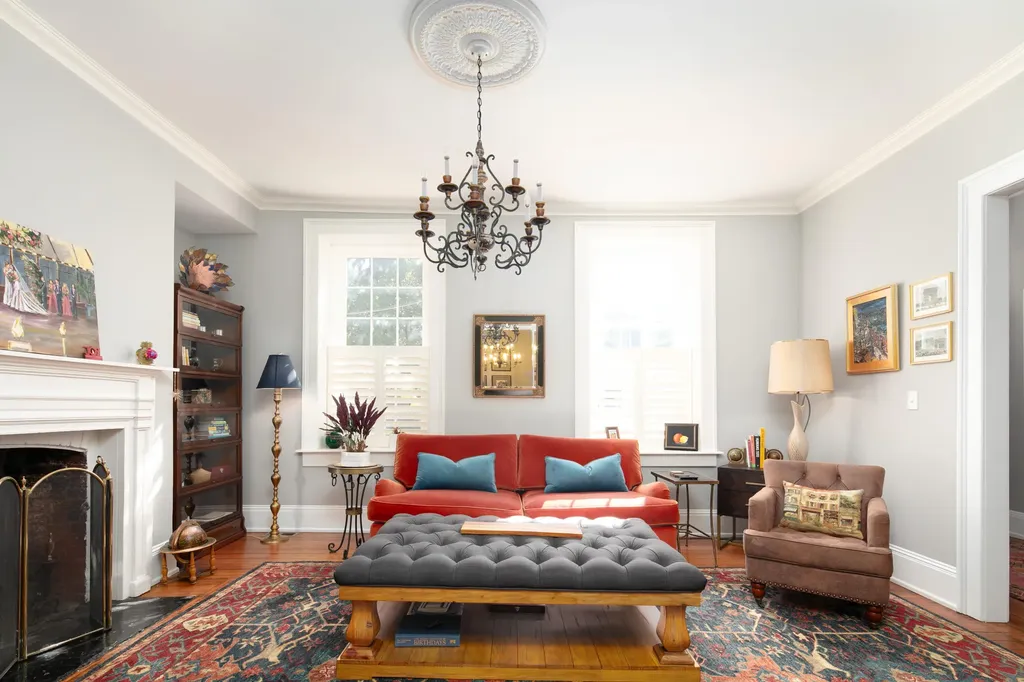 331 S Mill Street Lexington KY 40508
