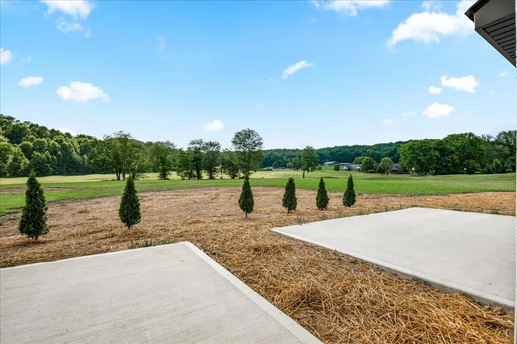 143 & 145 Crooked Creek Drive London KY 40744