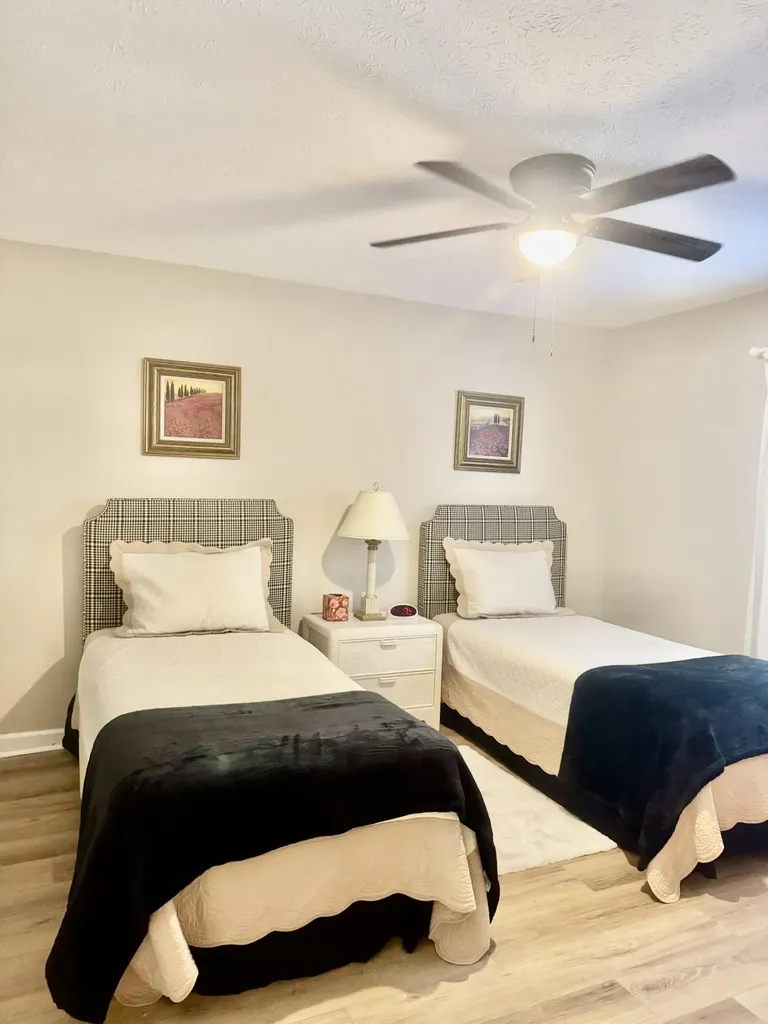 25-4 Woodson Bend Resort Bronston KY 42518