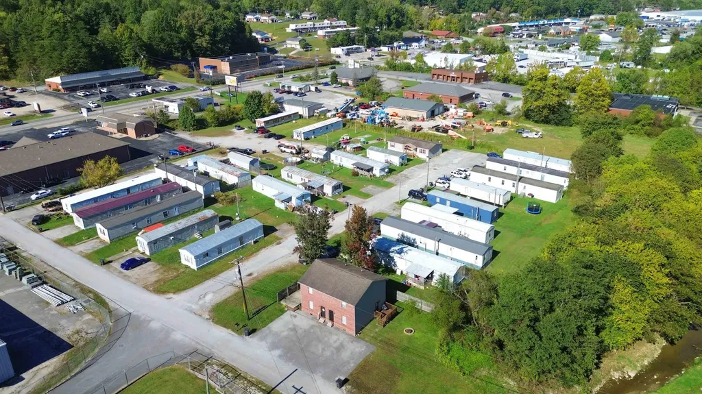 1415 Cumberland Falls Highway Corbin KY 40701