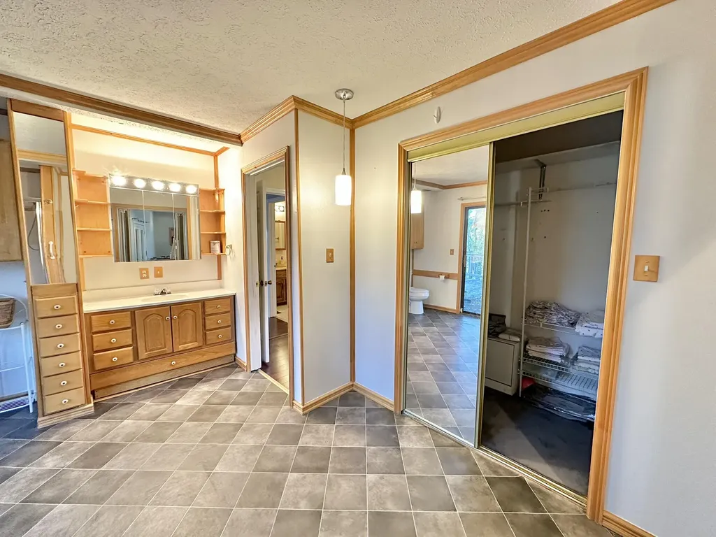 607 Old Lock 21 Road Monticello KY 42633