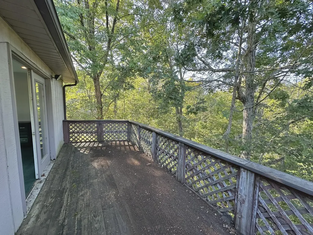 607 Old Lock 21 Road Monticello KY 42633
