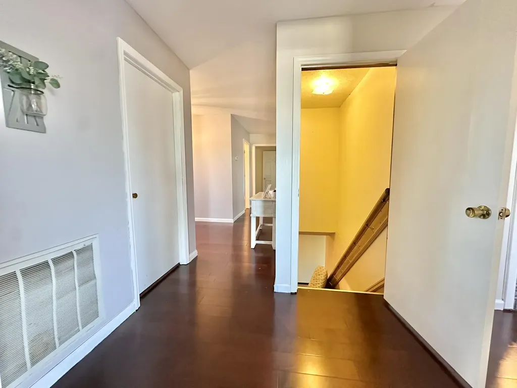 607 Old Lock 21 Road Monticello KY 42633