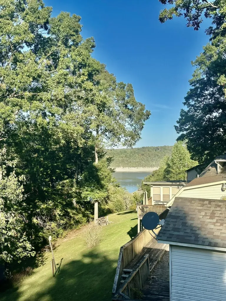 607 Old Lock 21 Road Monticello KY 42633