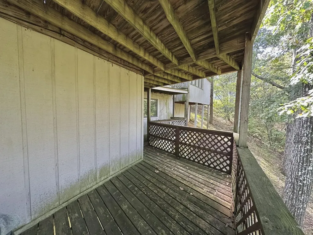 607 Old Lock 21 Road Monticello KY 42633