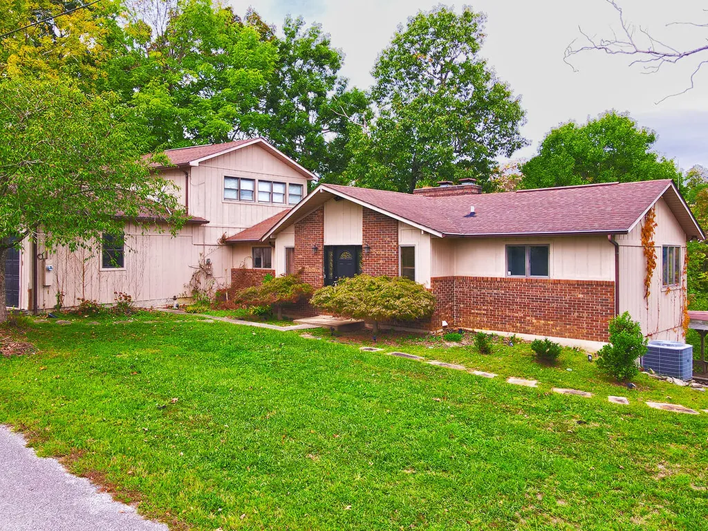 607 Old Lock 21 Road Monticello KY 42633