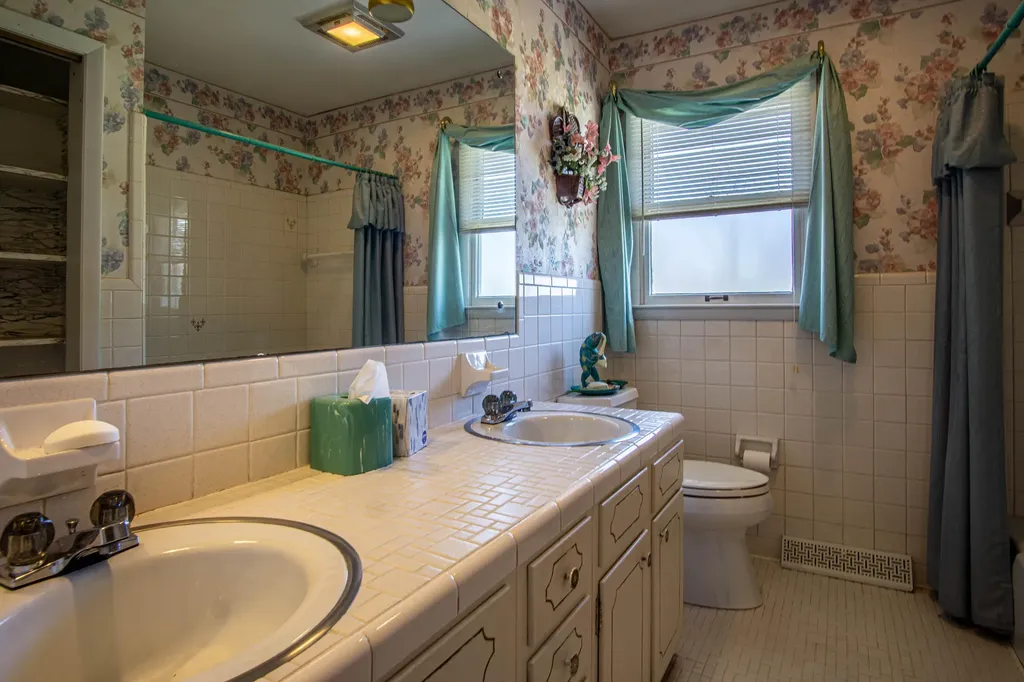 710 Adams Street Corbin KY 40701