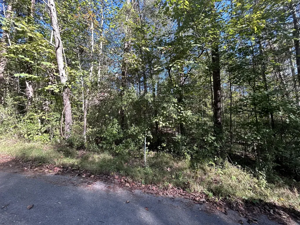 120 Saxony Court Burnside KY 42519