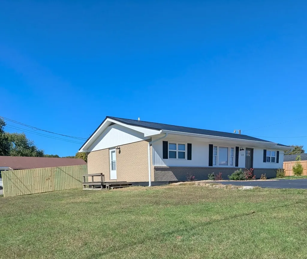 212 Virgil Street Monticello KY 42633