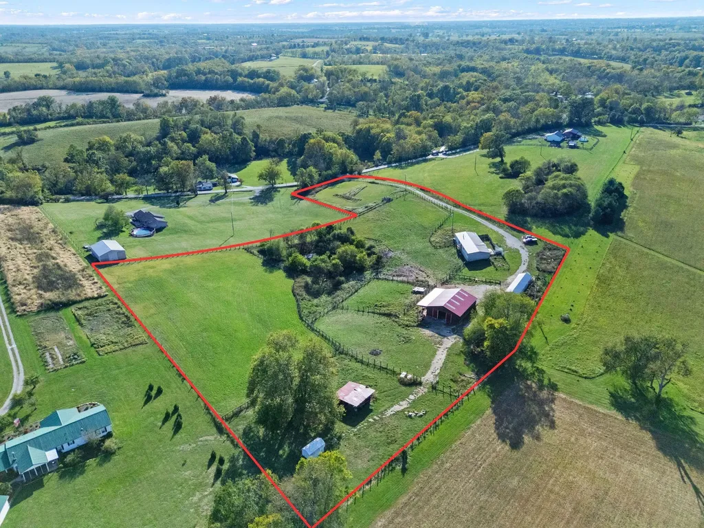 3003 N Middletown Road Paris KY 40361