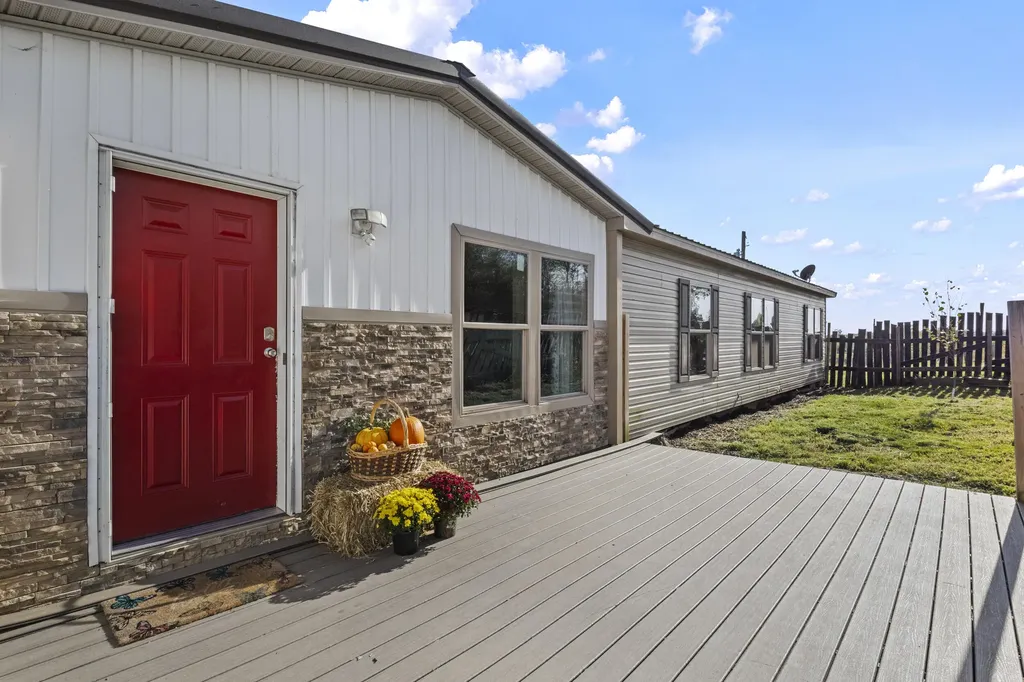 3003 N Middletown Road Paris KY 40361
