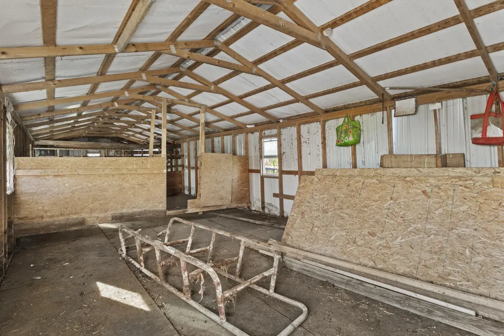 3003 N Middletown Road Paris KY 40361