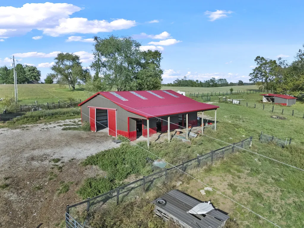 3003 N Middletown Road Paris KY 40361