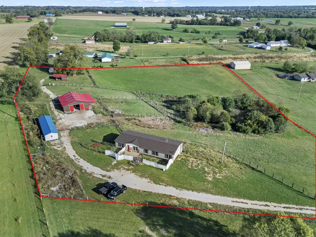 3003 N Middletown Road Paris KY 40361