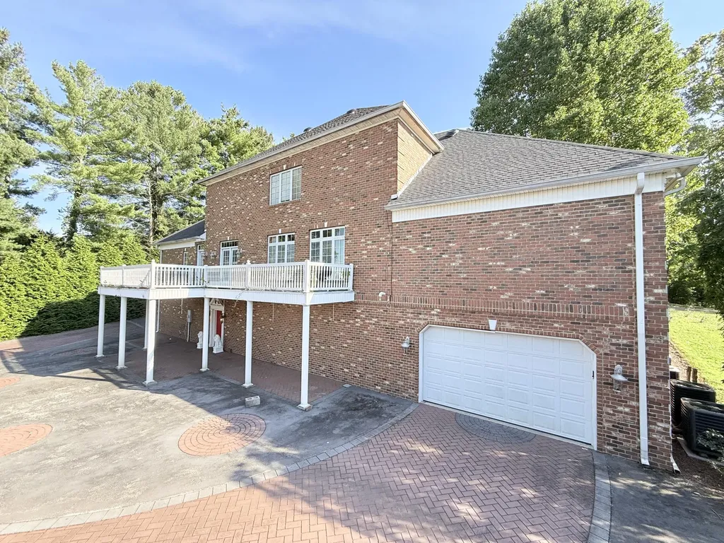 14 Windy Hills Drive Somerset KY 42501