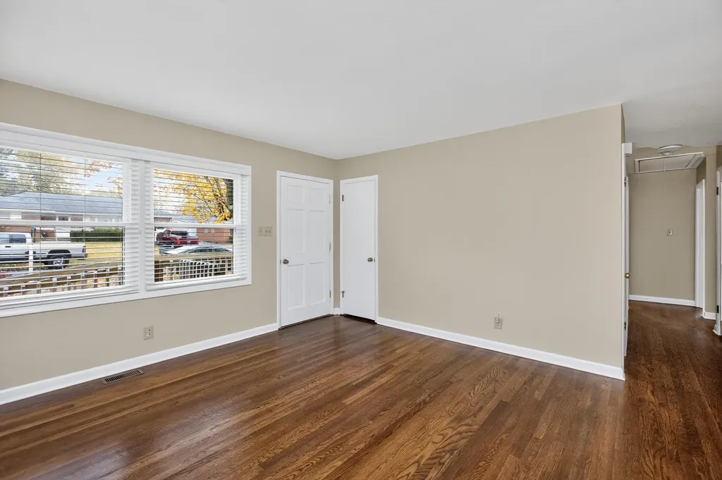 603 Nakomi Drive Lexington KY 40503