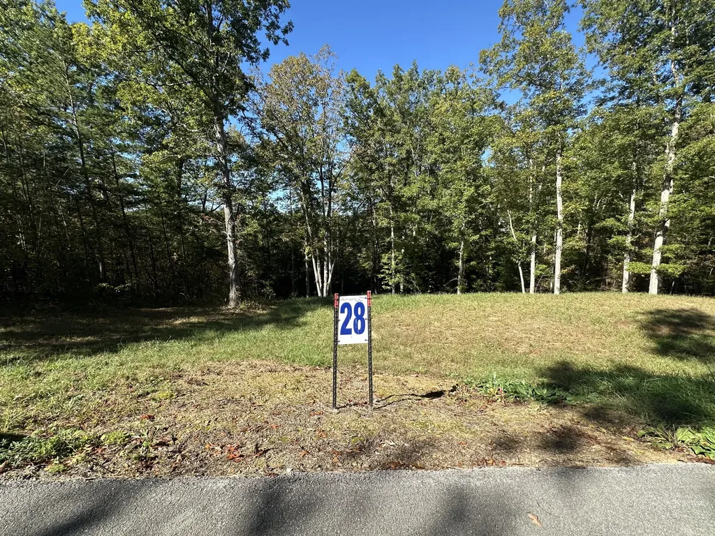 26 Cliffs Line Drive London KY 40741
