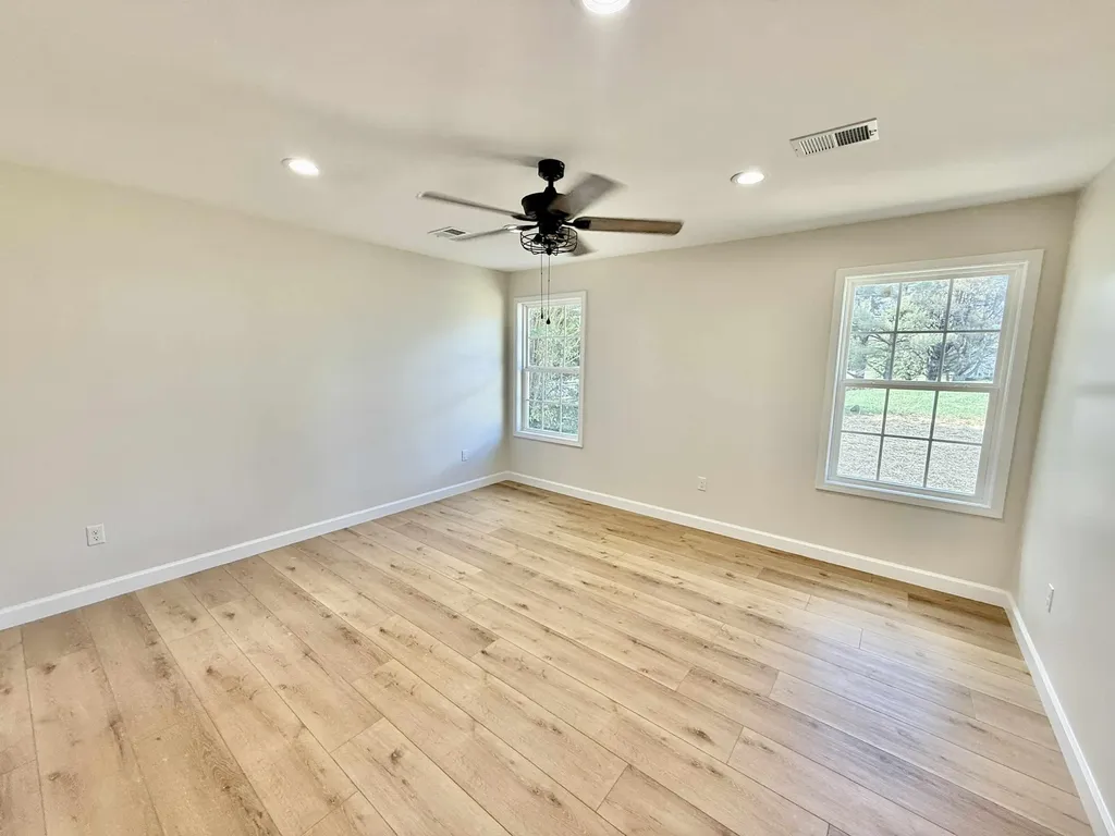 1905 Avalon Drive Somerset KY 42503