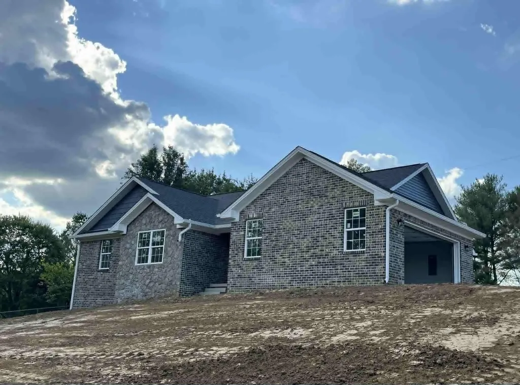 1905 Avalon Drive Somerset KY 42503