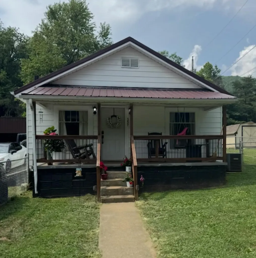 357 Highway 522 Baxter KY 40806