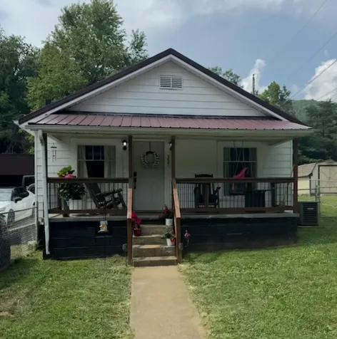 357 Highway 522 Baxter KY 40806