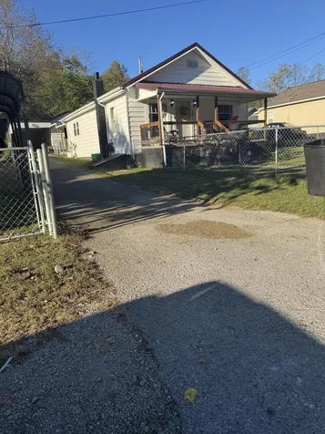 357 Highway 522 Baxter KY 40806