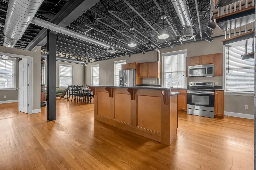 200 W Second Street Lexington KY 40507