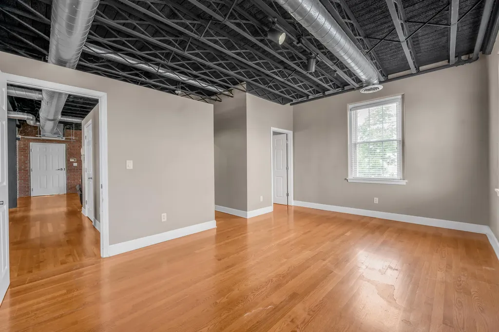 200 W Second Street Lexington KY 40507