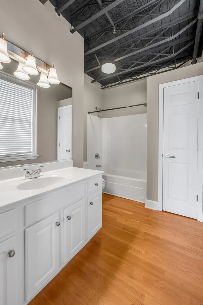200 W Second Street Lexington KY 40507