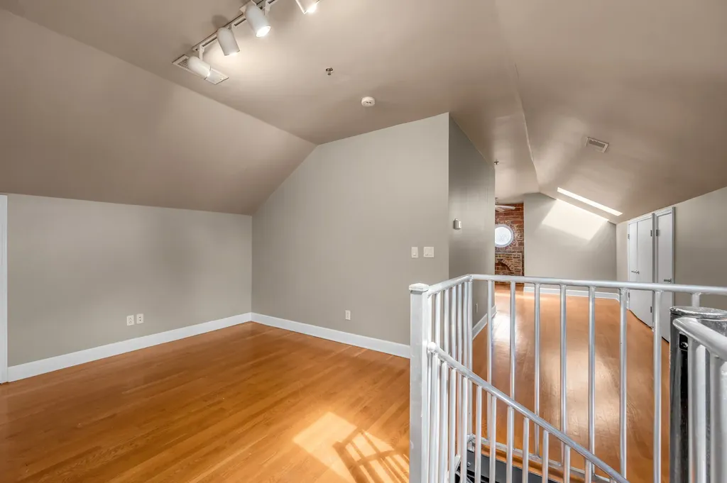 200 W Second Street Lexington KY 40507