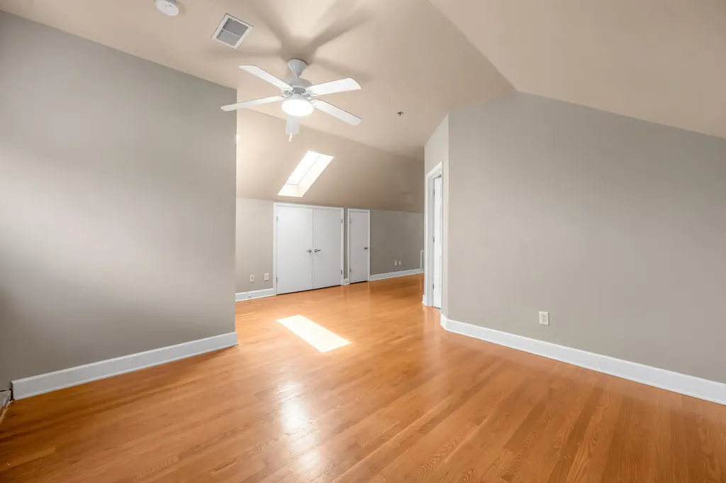 200 W Second Street Lexington KY 40507