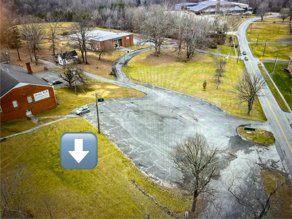 9999 Bennett Circle London KY 40741