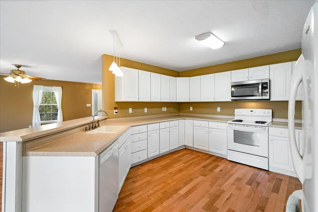 300 Carrington Green Road Salt Lick KY 40371
