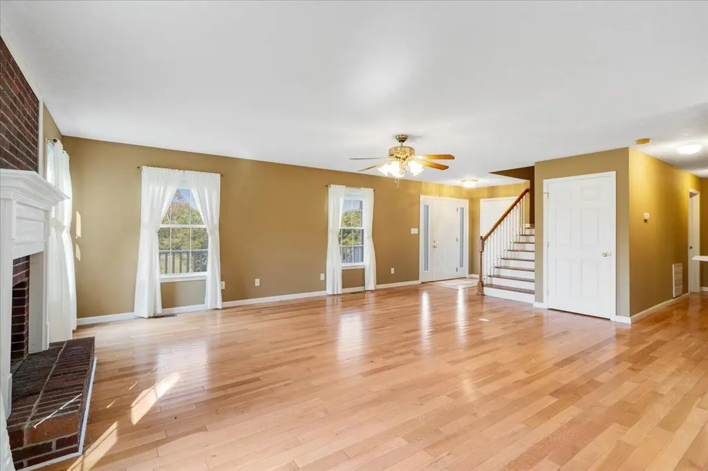 300 Carrington Green Road Salt Lick KY 40371