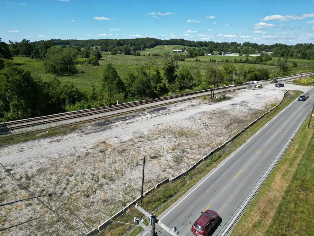 333 Ky-490 East Bernstadt KY 40729