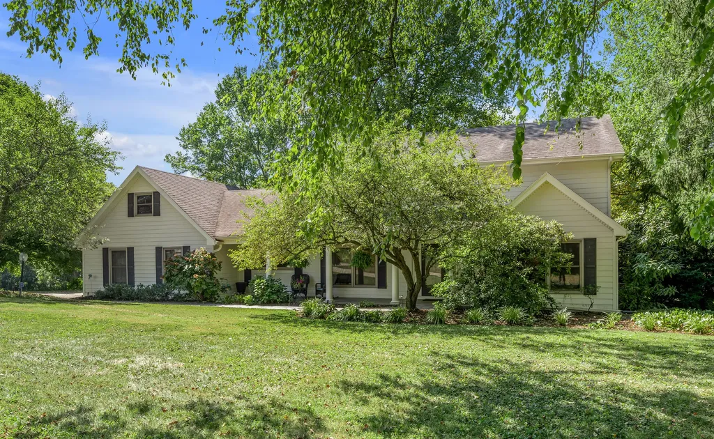 120 Creekside Drive Georgetown KY 40324