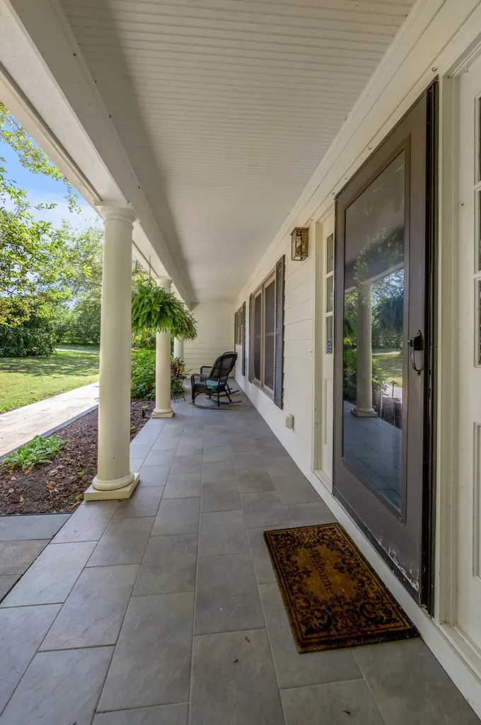 120 Creekside Drive Georgetown KY 40324
