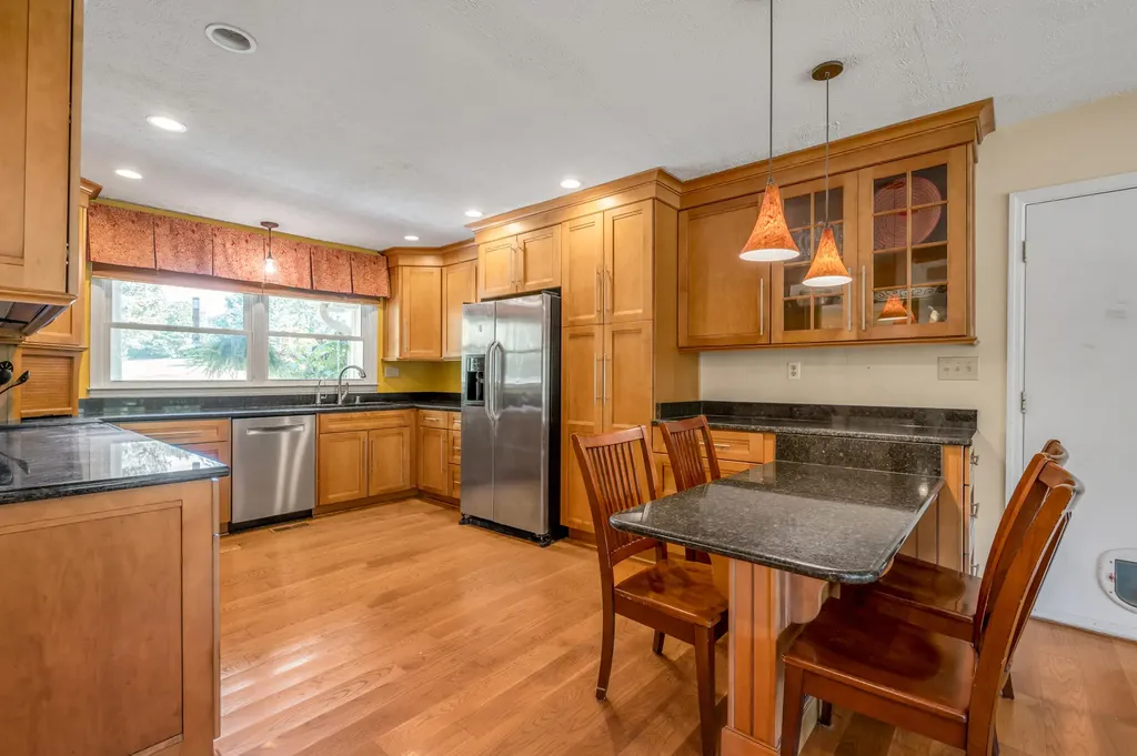 120 Creekside Drive Georgetown KY 40324