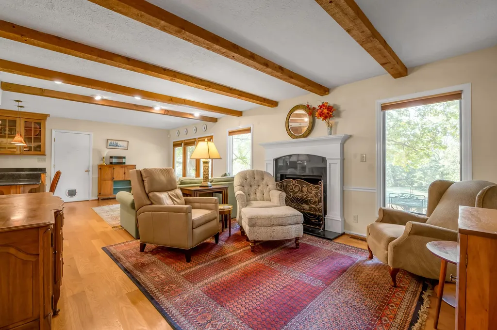 120 Creekside Drive Georgetown KY 40324
