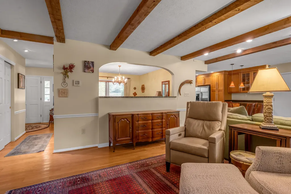 120 Creekside Drive Georgetown KY 40324