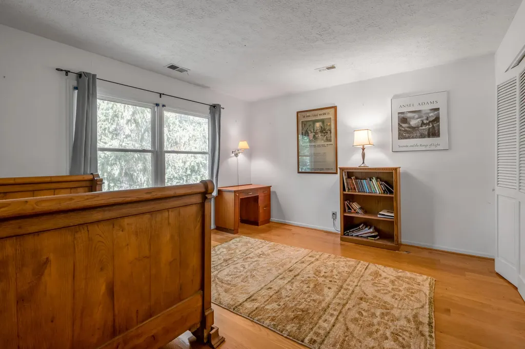 120 Creekside Drive Georgetown KY 40324