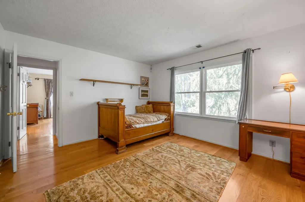120 Creekside Drive Georgetown KY 40324