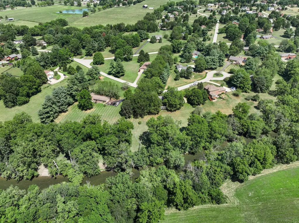 120 Creekside Drive Georgetown KY 40324