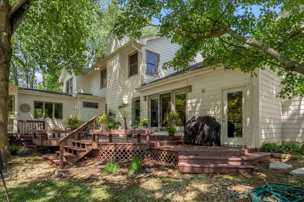 120 Creekside Drive Georgetown KY 40324