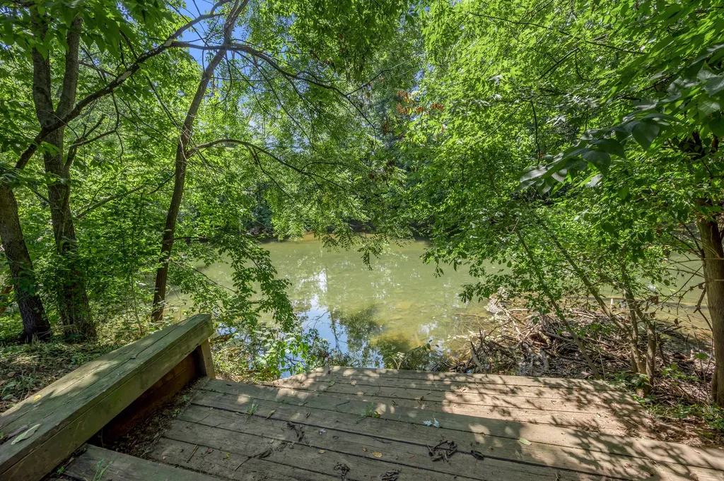 120 Creekside Drive Georgetown KY 40324