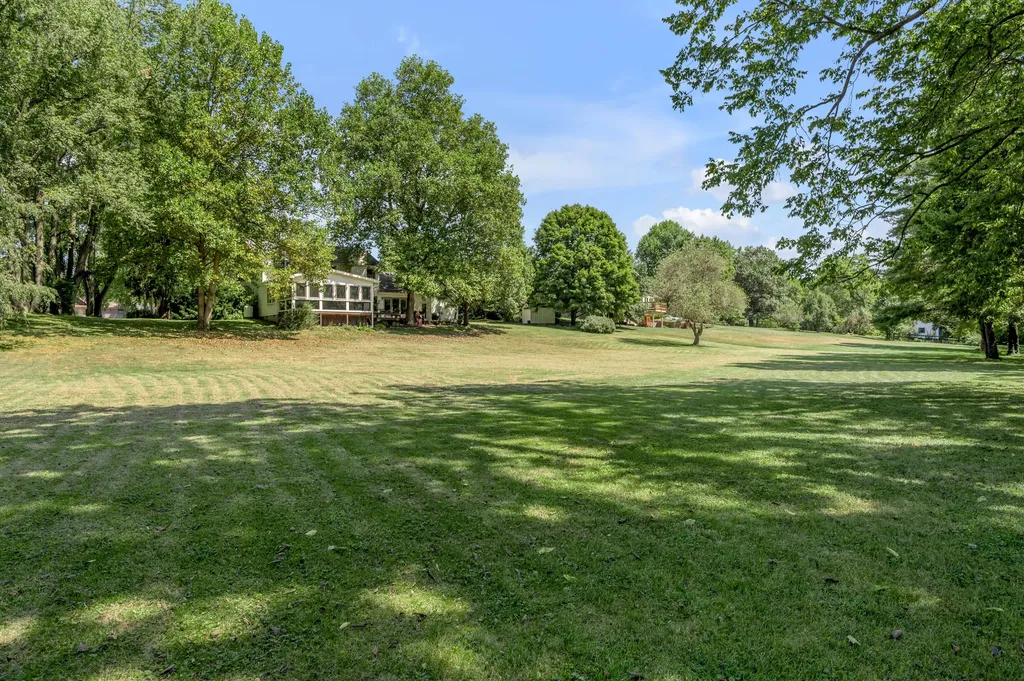 120 Creekside Drive Georgetown KY 40324