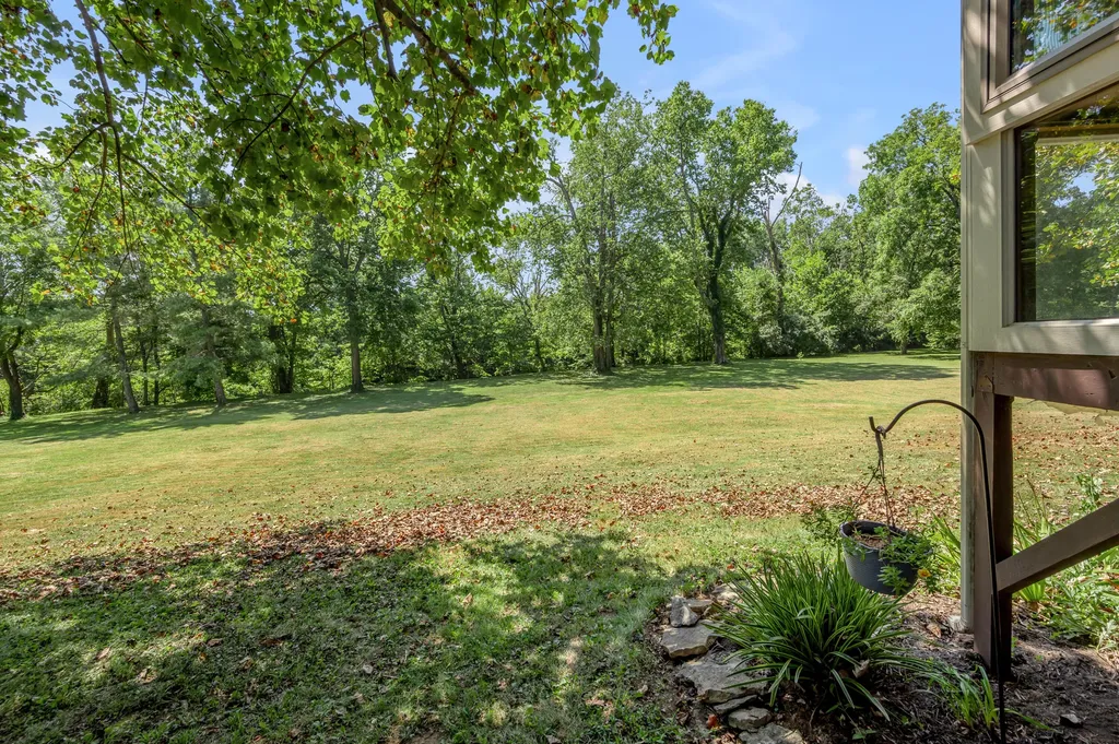 120 Creekside Drive Georgetown KY 40324