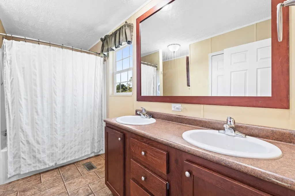 1259 Elk Lick Road Sadieville KY 40370