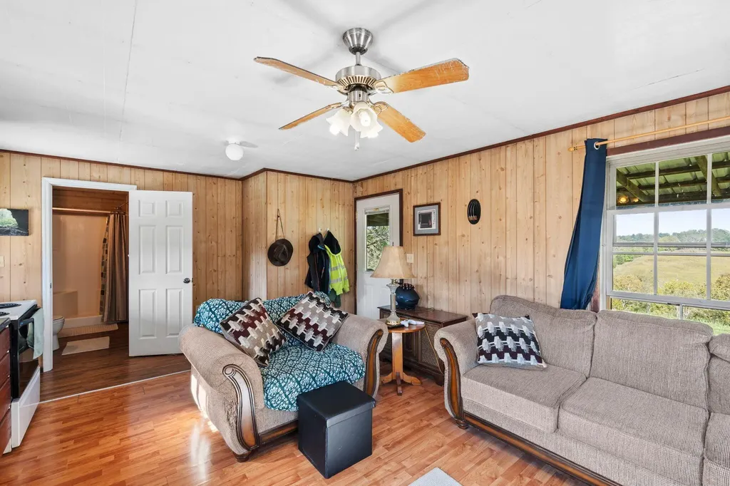 1259 Elk Lick Road Sadieville KY 40370